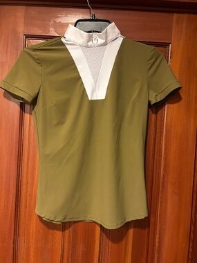 Vestrum Show Shirt – Size Small
